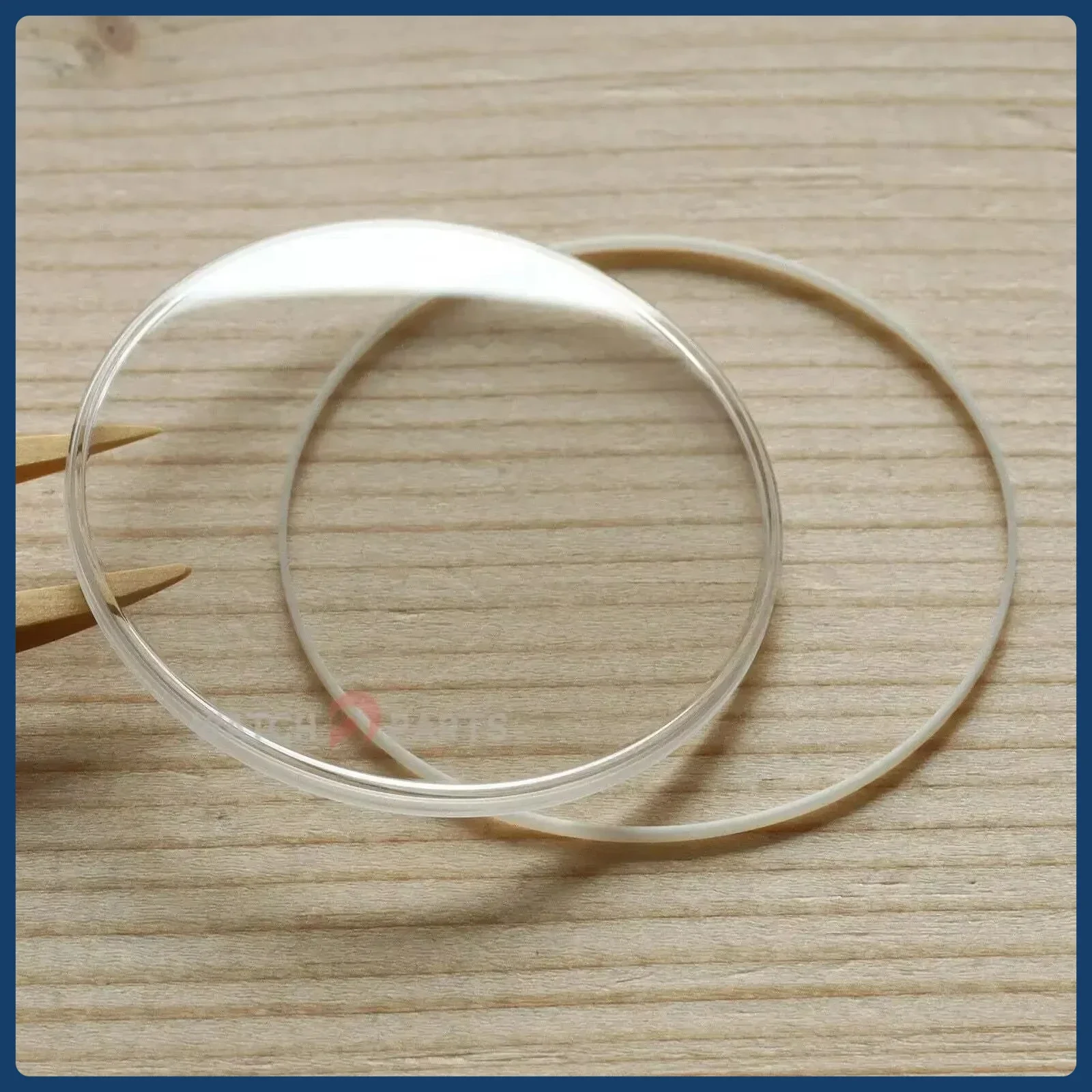 Horlogeglas van saffierkristal - Patek Philippe Watch Calatrava recensie en prijs