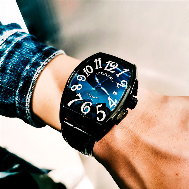 Luxe mechanisch herenhorloge,  - Cartier Watch Tank recensie en prijs